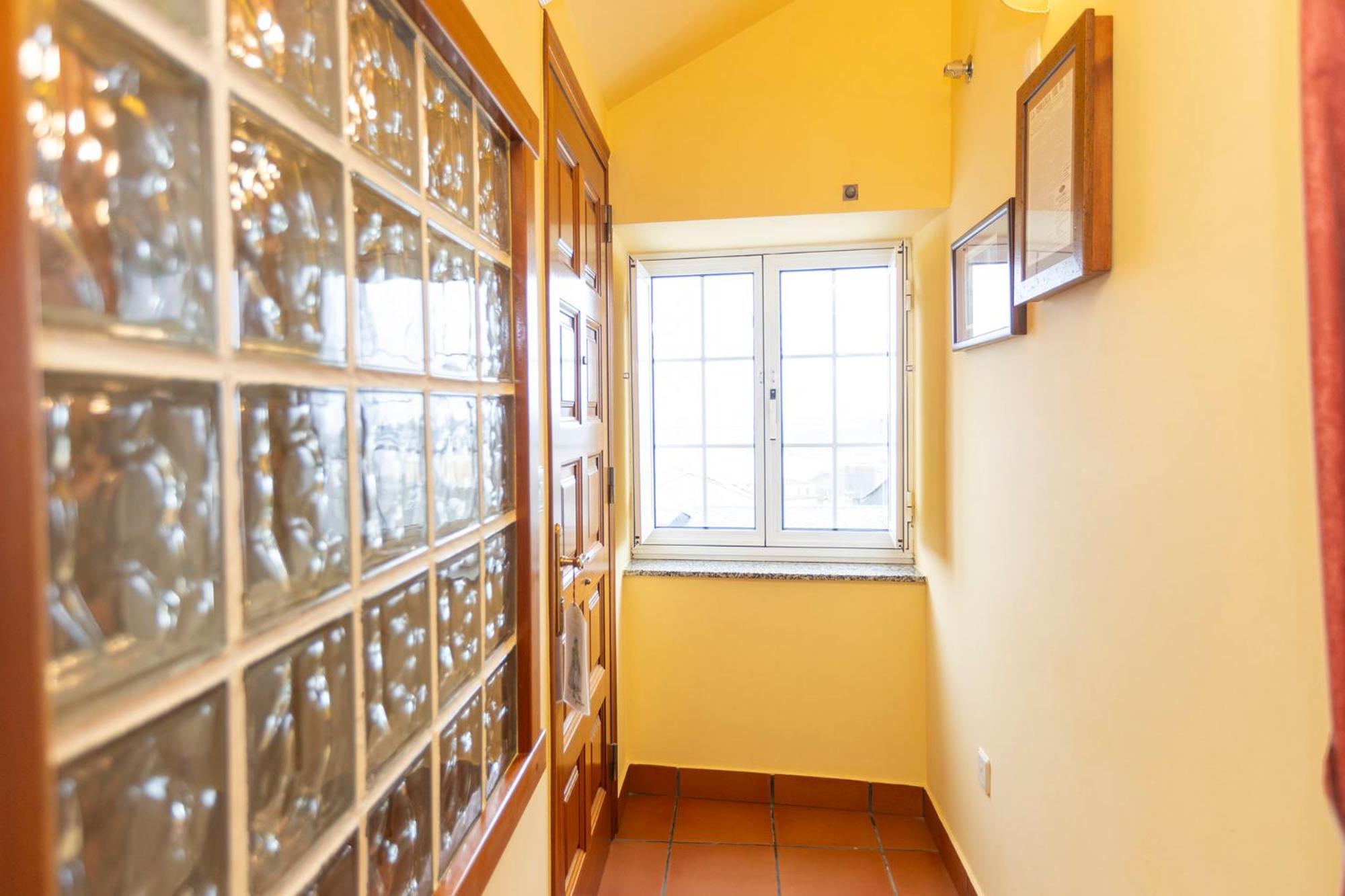 Escuder Apartamentos Turisticos Ribadeo Luaran gambar