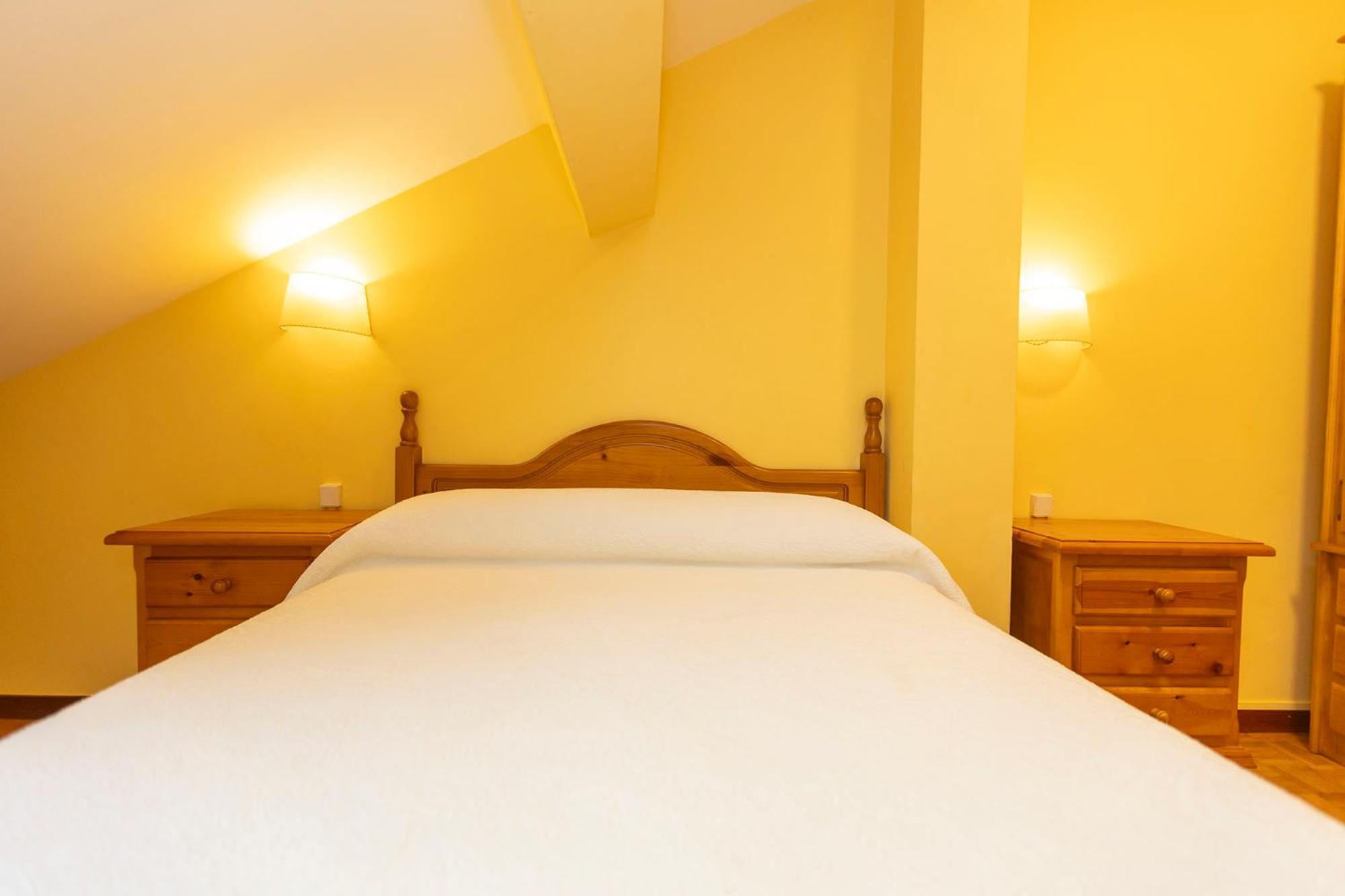Escuder Apartamentos Turisticos Ribadeo Luaran gambar